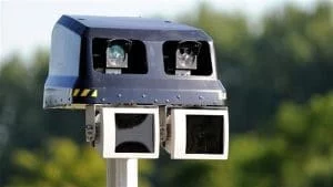 Google Maps pour iOS ajoute une fonctionnalité pour voir et signaler les radars photo