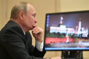 Vladimir Poutine continuerait d’utiliser… Windows XP