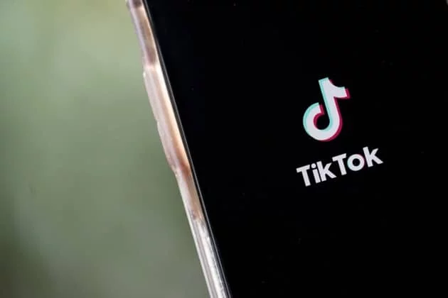 Le rachat de TikTok par Microsoft pourrait prendre plus d’un an