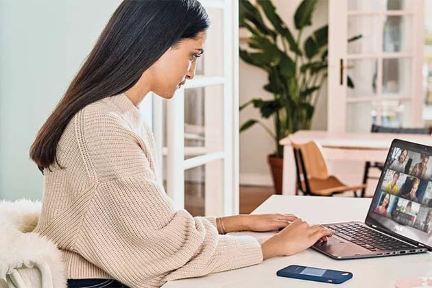 Télétravail en PME : comment rester efficace et compétitif sans trop investir ?